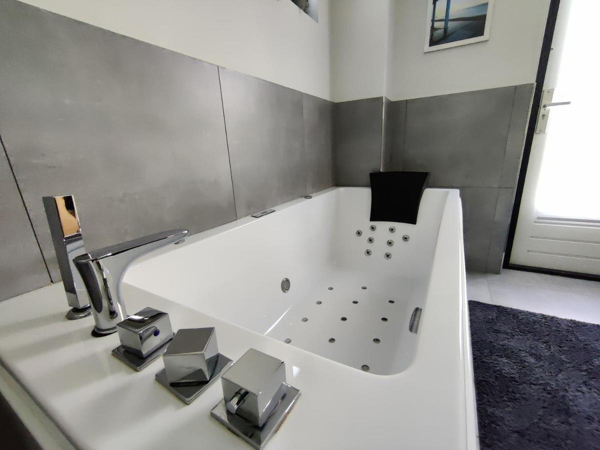 Luxe Vakantiehuis Met Sauna De Barn Bergen Exteriör bild